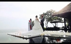 Marry in Bvlgari . Bali 巴厘岛宝格丽酒店婚礼