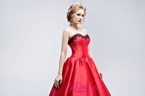 婚纱礼服